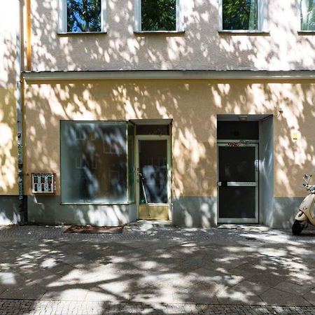 2 Bedroom In Great Location In Kreuzberg Berlín Exterior foto
