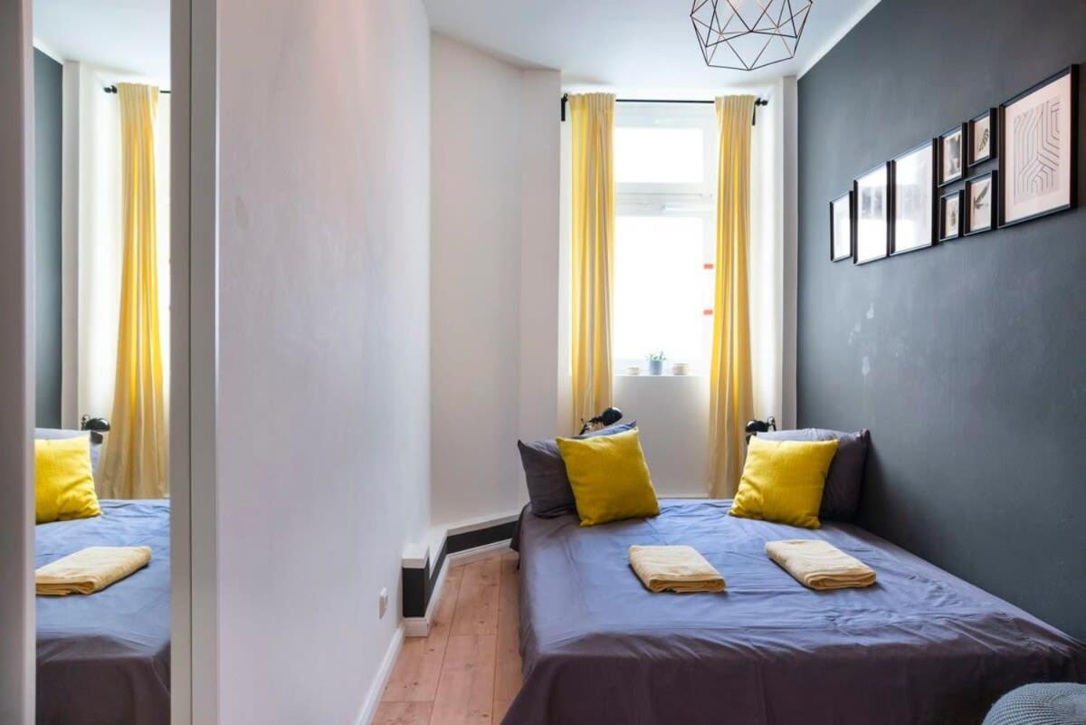 2 Bedroom In Great Location In Kreuzberg Berlín Exterior foto