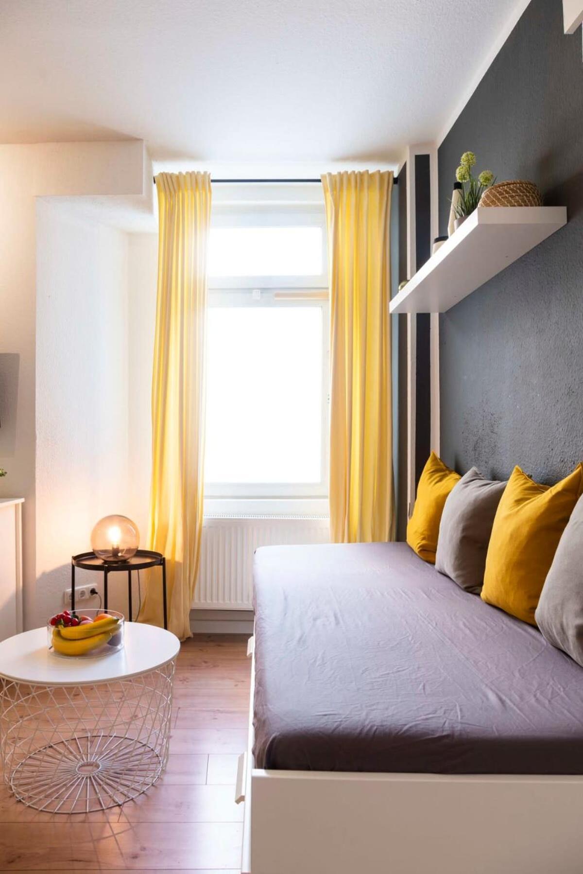 2 Bedroom In Great Location In Kreuzberg Berlín Exterior foto