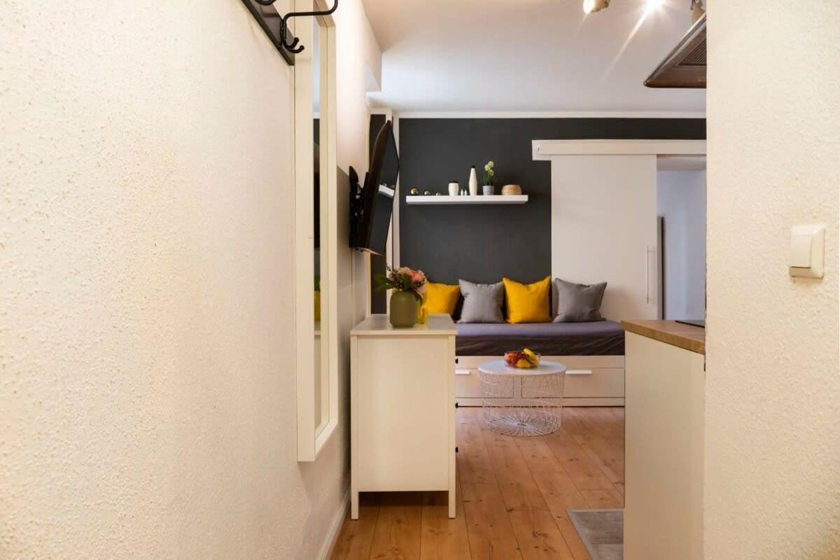 2 Bedroom In Great Location In Kreuzberg Berlín Exterior foto